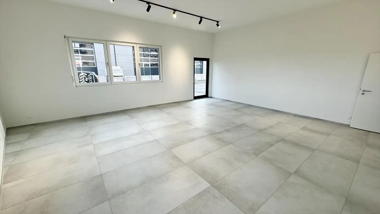 Spazio ufficio in affitto - Route Des Grands-Longs-Champs 4, 1562 Corcelles-près-Payerne - Foto 2