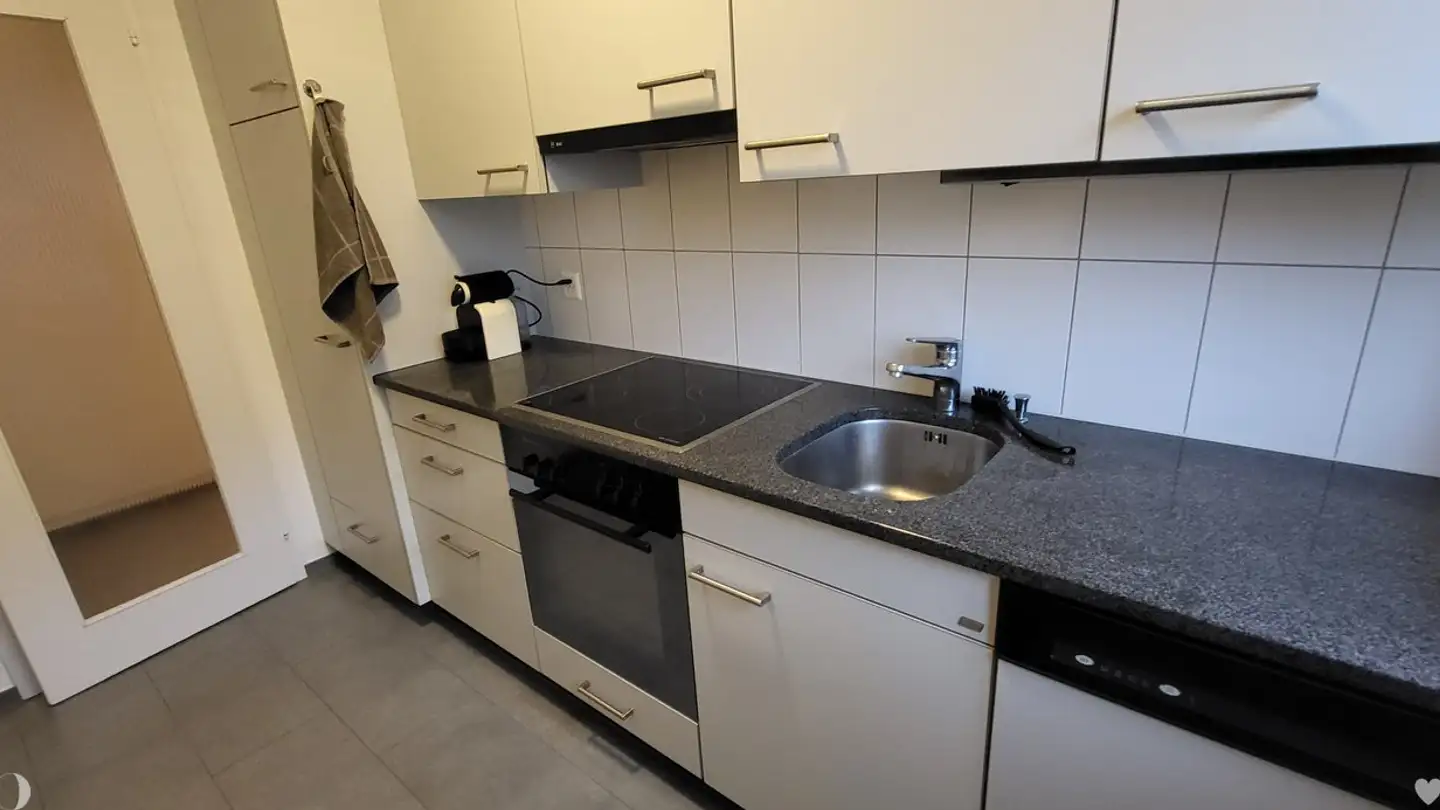 Apartment for rent - Chemin Emile-Ganguillet / Emile-Ganguillet-Weg 22, 2503 Biel/Bienne - Photo 2