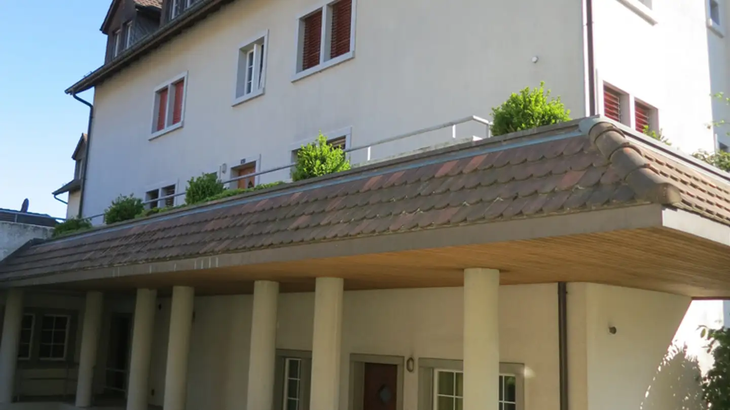 Shop for rent - Sennenbüelfussweg 4, 8103 Unterengstringen