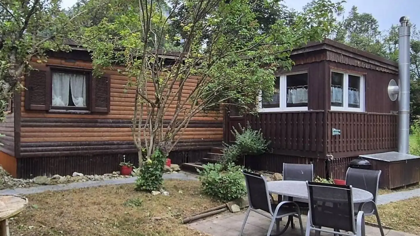 Furnished apartment for sale - 3952 Susten