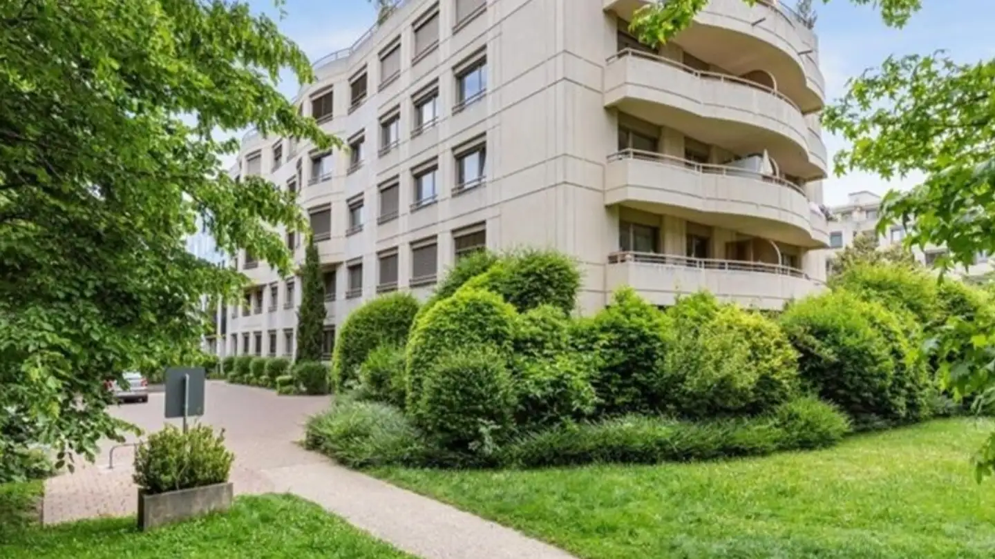 Appartement à louer - 1206 Genève - Photo 2