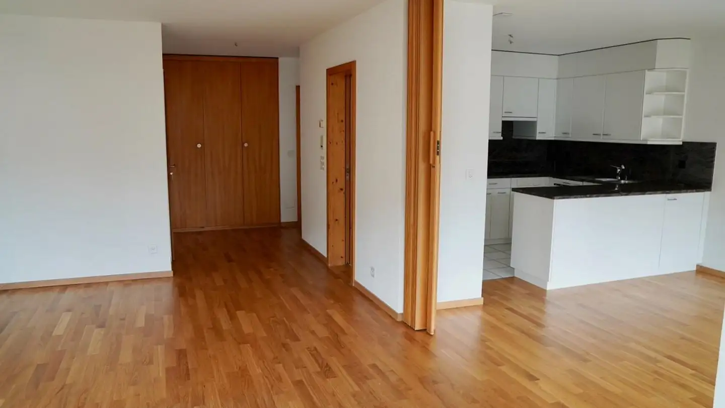 Appartement à louer - Via Da La Scola 12, 7130 Ilanz - Photo 2
