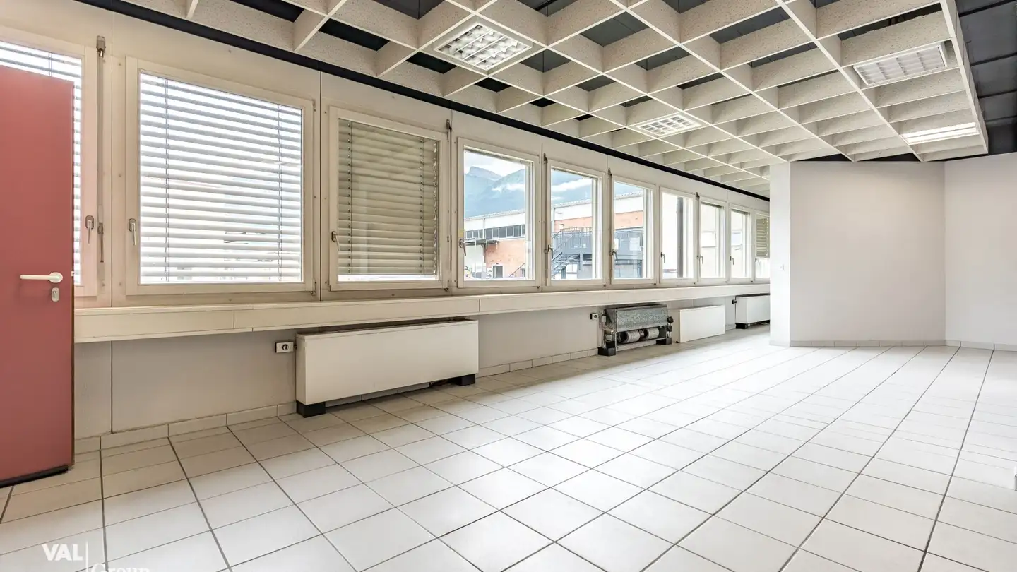 Edificio ad uso misto in affitto - Route Des Marais 3, 1860 Aigle - Foto 4