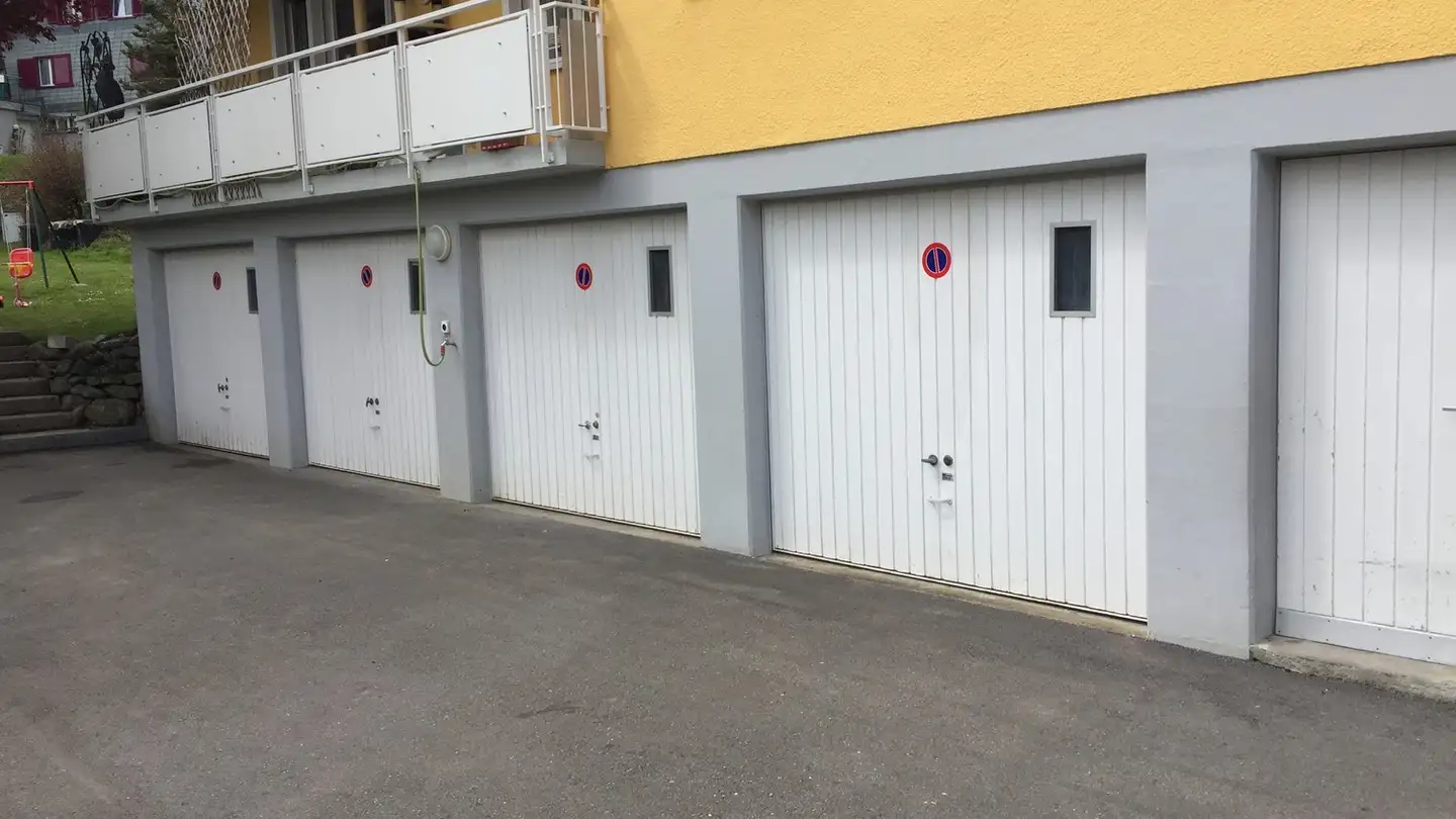 Garage singolo in affitto - Grämigerstrasse 9, 9606 Bütschwil - Photo 4