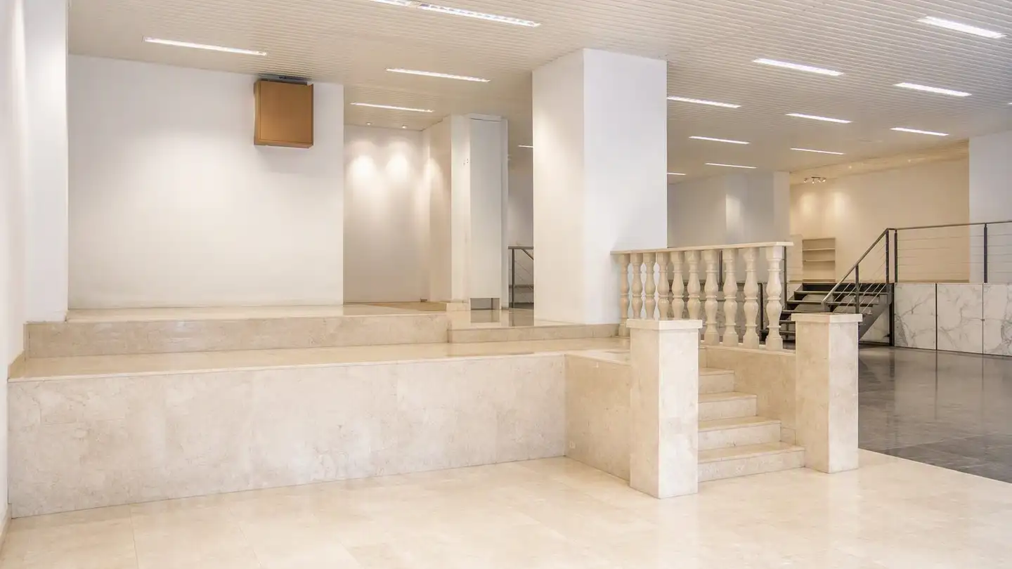 Commercial à louer - Thurgauerstrasse 39, 8050 Zürich - Photo 4
