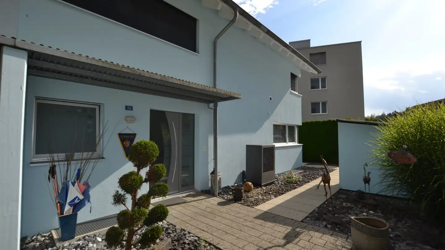 Doppelhaushälfte kaufen - Bachweg 3b, 4803 Vordemwald