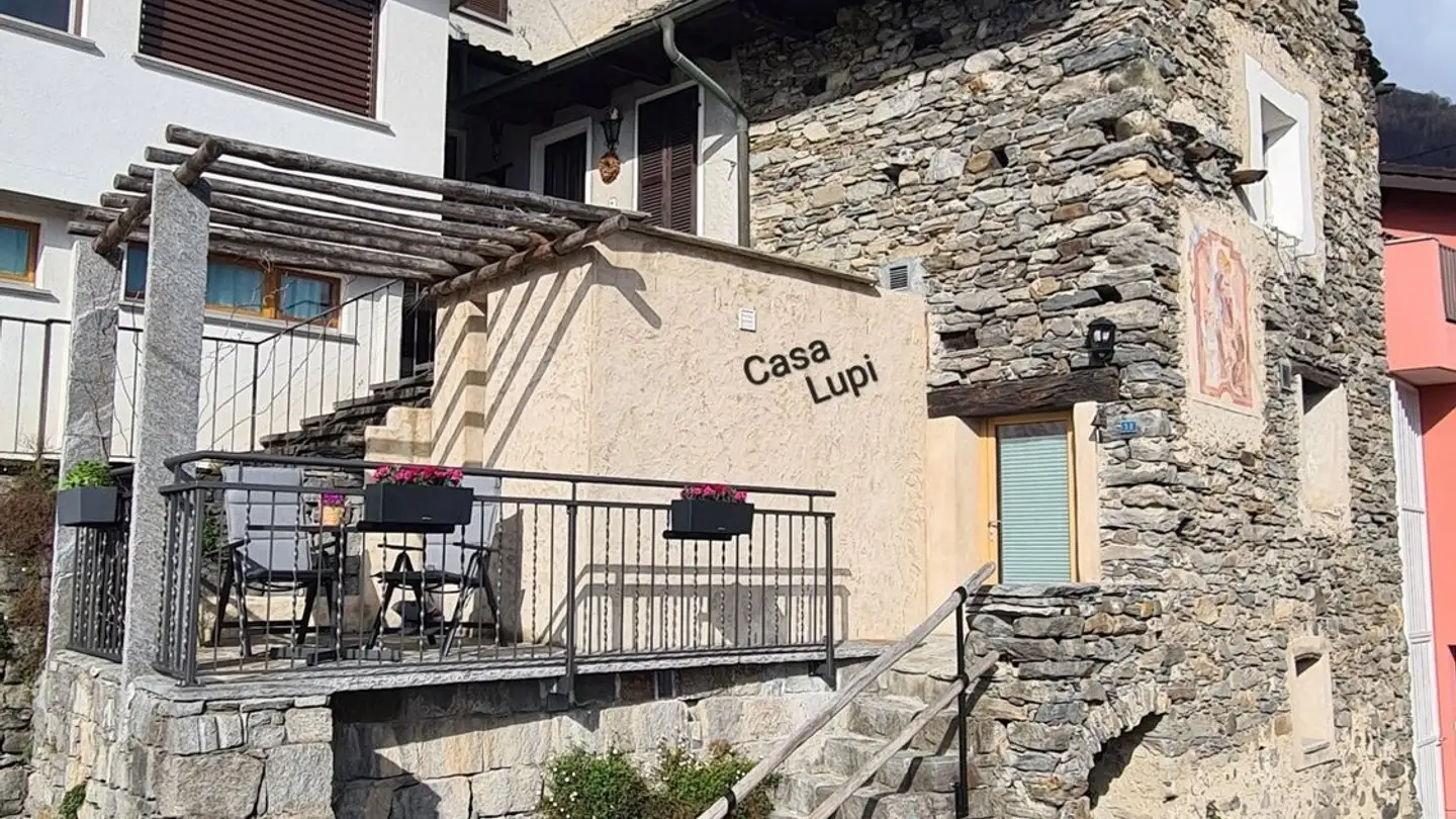 Casa singola in affitto - Via Dei Lupi, 6596 Gordola - Photo 2