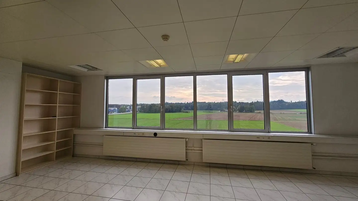 Bürofläche mieten - Hammerstrasse 6, 8180 Bülach