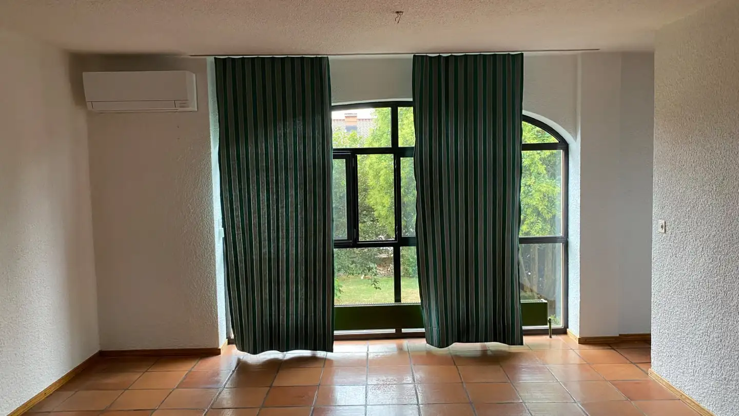 Appartement à louer - Via Dogana 6, 6854 S. Pietro