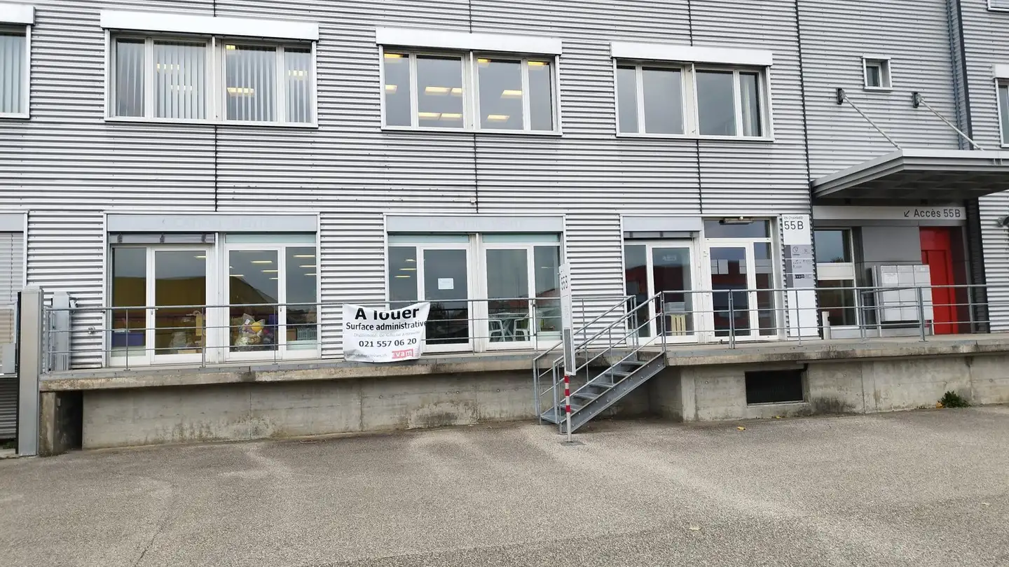 Commercial for rent - En Chamard 55b, 1442 Montagny-près-Yverdon - Photo 2