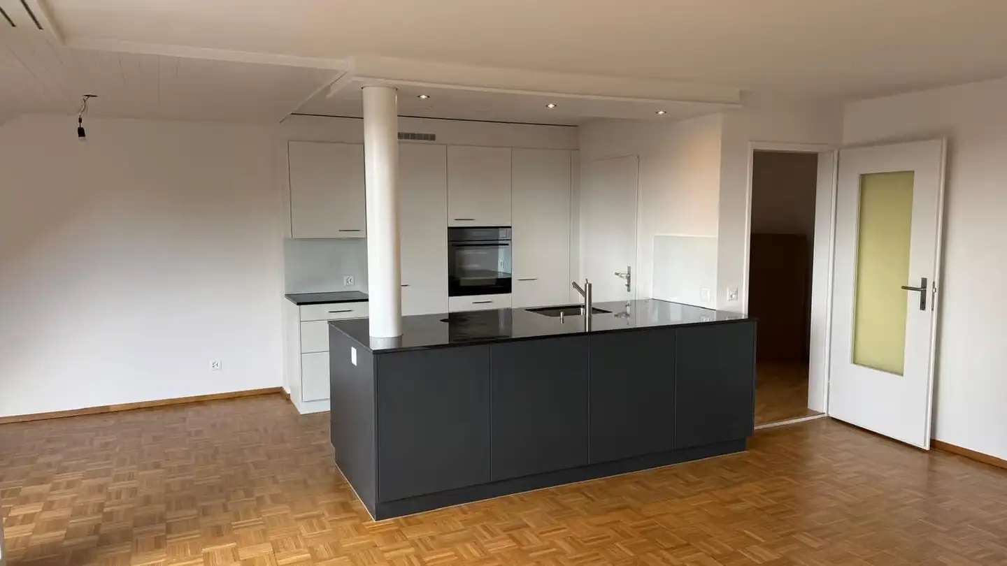 Attic flat for rent - Küsnachterstrasse 27, 8126 Zumikon