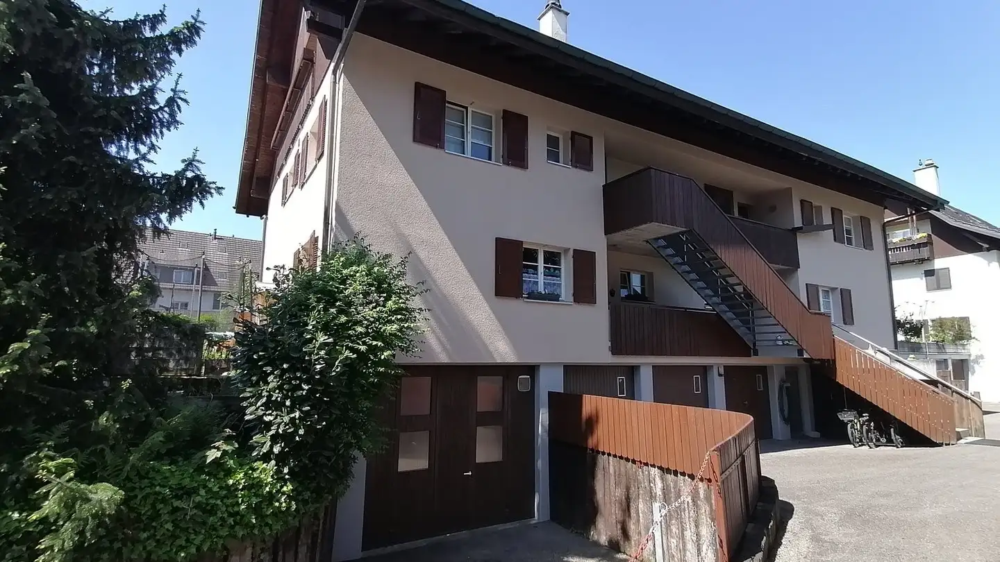 Garage double à louer - Hinwilerstrasse 9, 8626 Ottikon (Gossau ZH)