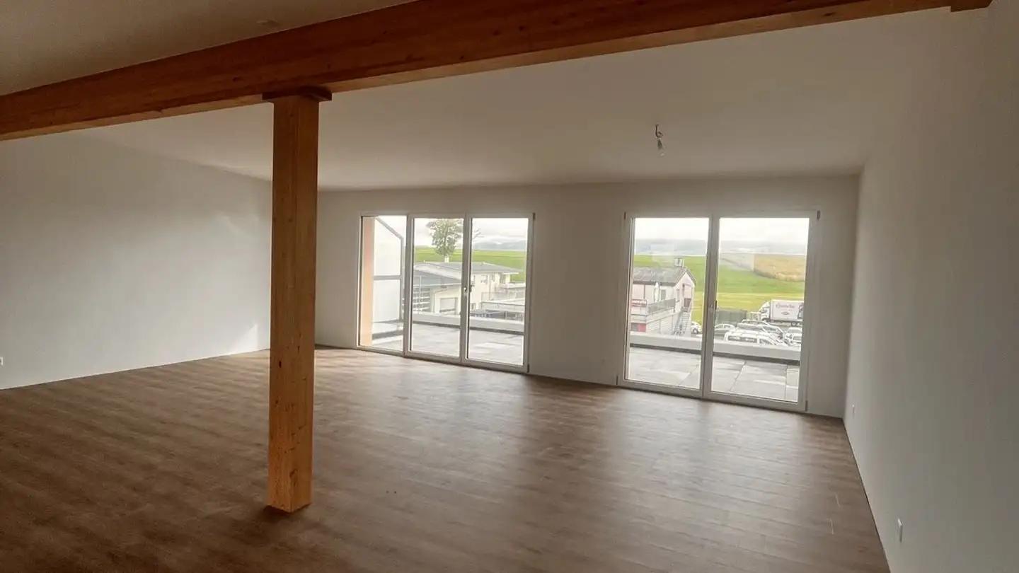 Commercial for rent - Route Des Molleyres 11, 1744 Chénens