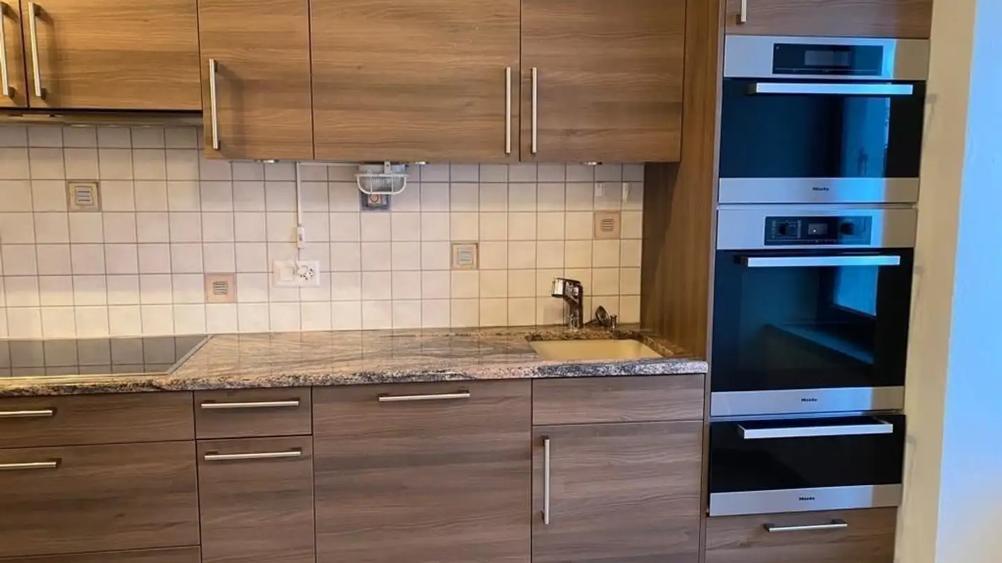 Appartamento in affitto - Rue Du Collège, 2300 La Chaux-de-Fonds - Photo 2