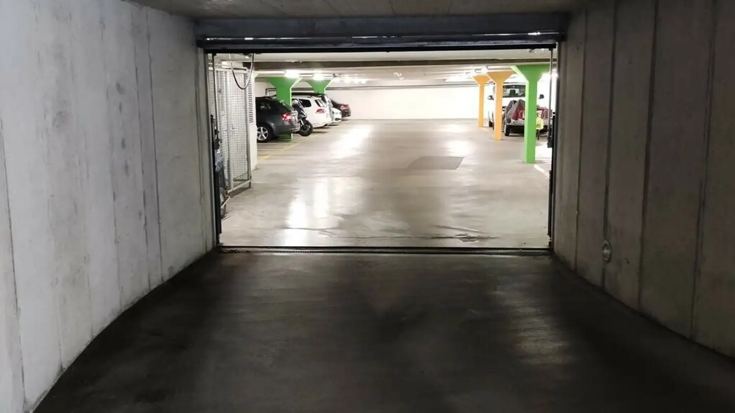 Parcheggio sotterraneo in affitto - Hohfurenstrasse 1-11, 8610 Uster - Photo 4