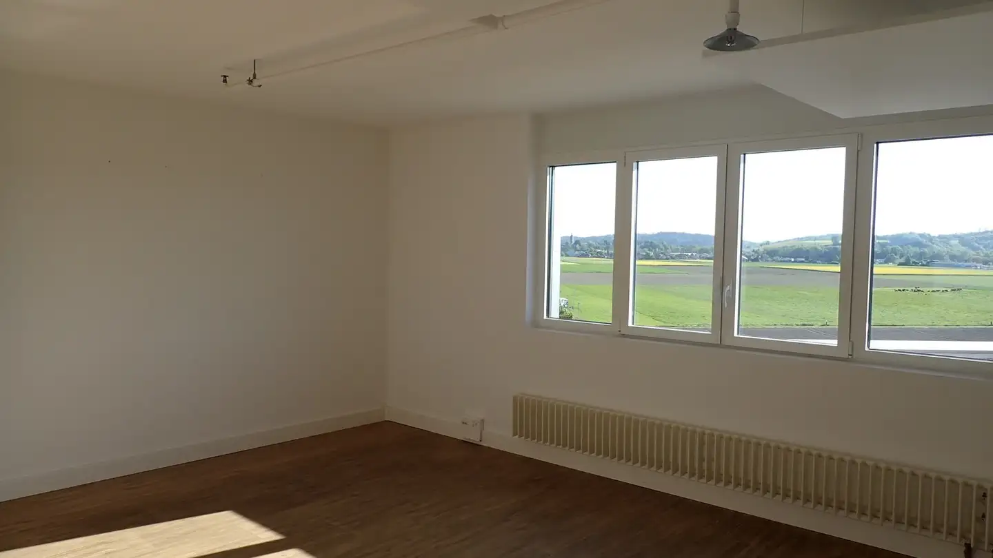 Bürofläche mieten - Bernstrasse 3, 3421 Lyssach - Foto 3
