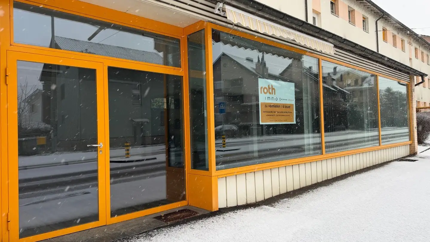 Industrial property for rent - Rue De Mâche / Mettstrasse 84a, 2504 Biel/Bienne