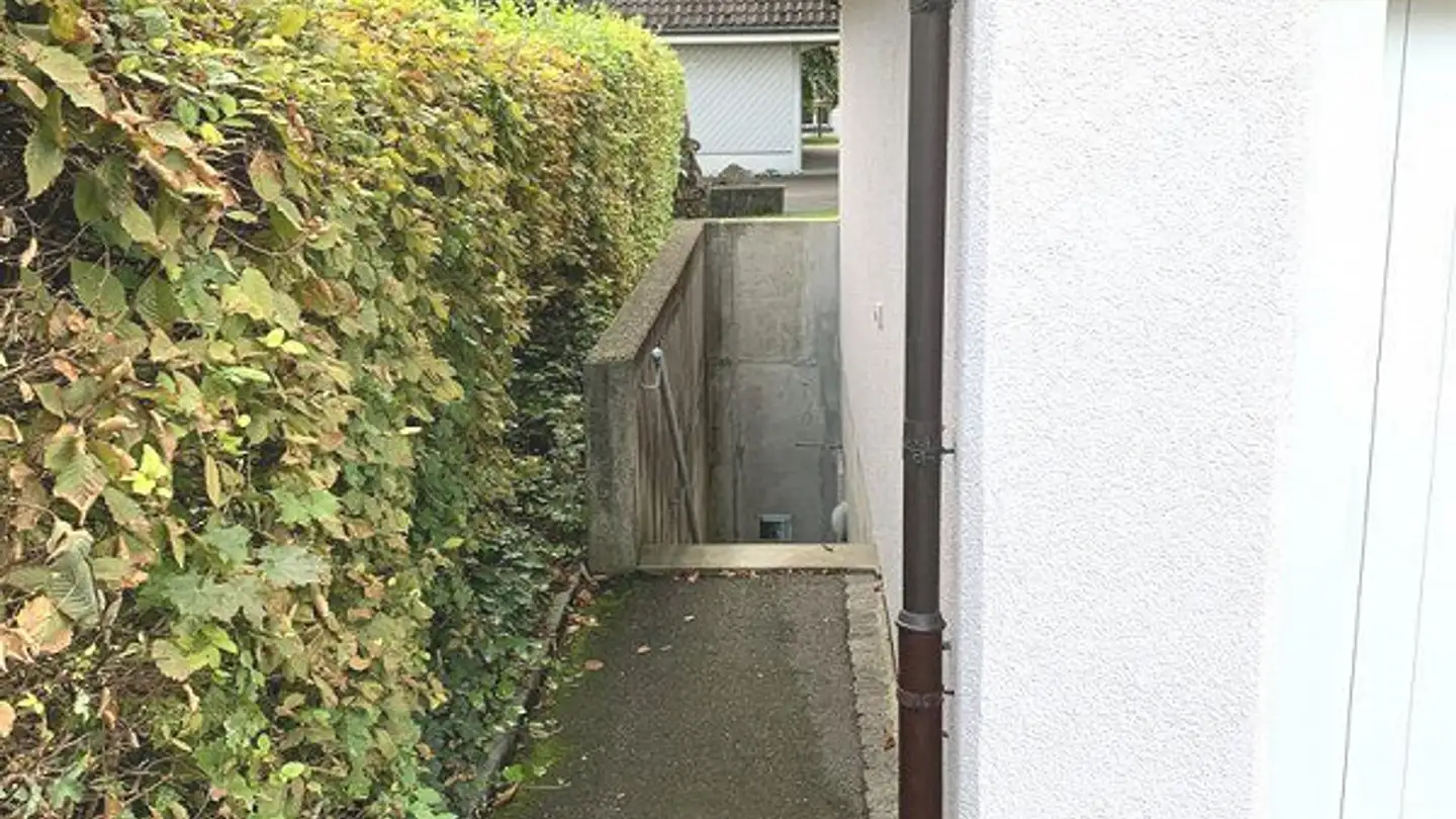 Underground parking space for rent - Bankstrasse 14, 8570 Weinfelden - Photo 2