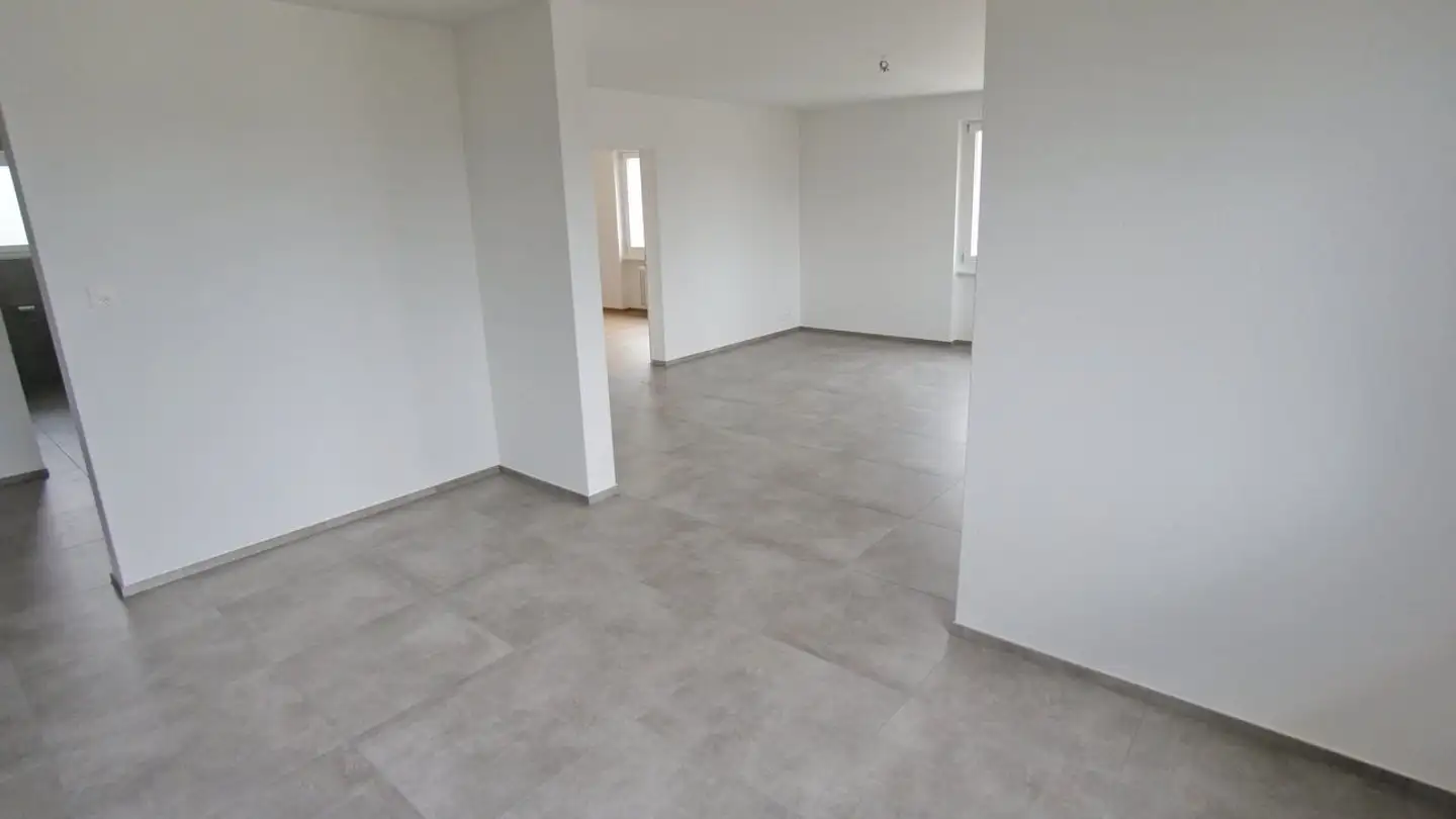 Wohnung mieten - Ferdinand-Hodler-Weg 5, 3600 Thun - Foto 3