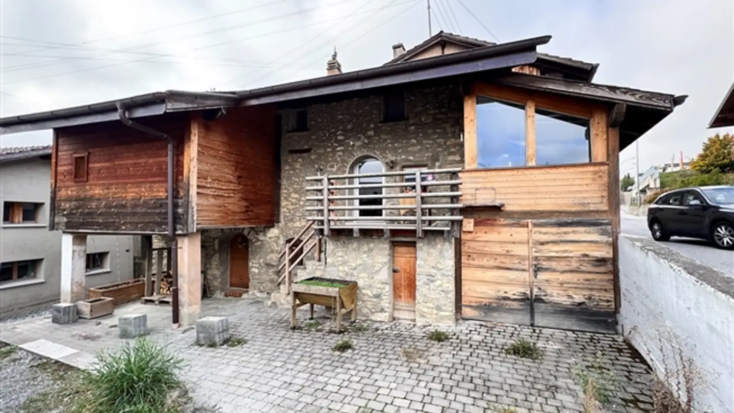 Maison en terrasse à vendre - 1966 Luc (Ayent)