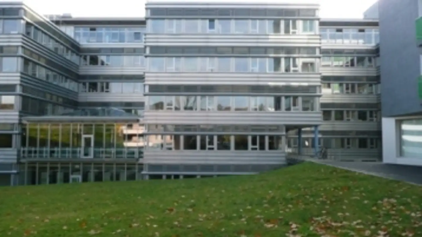 Parcheggio esterno in affitto - Binzmühlestrasse 14, 8050 Zürich