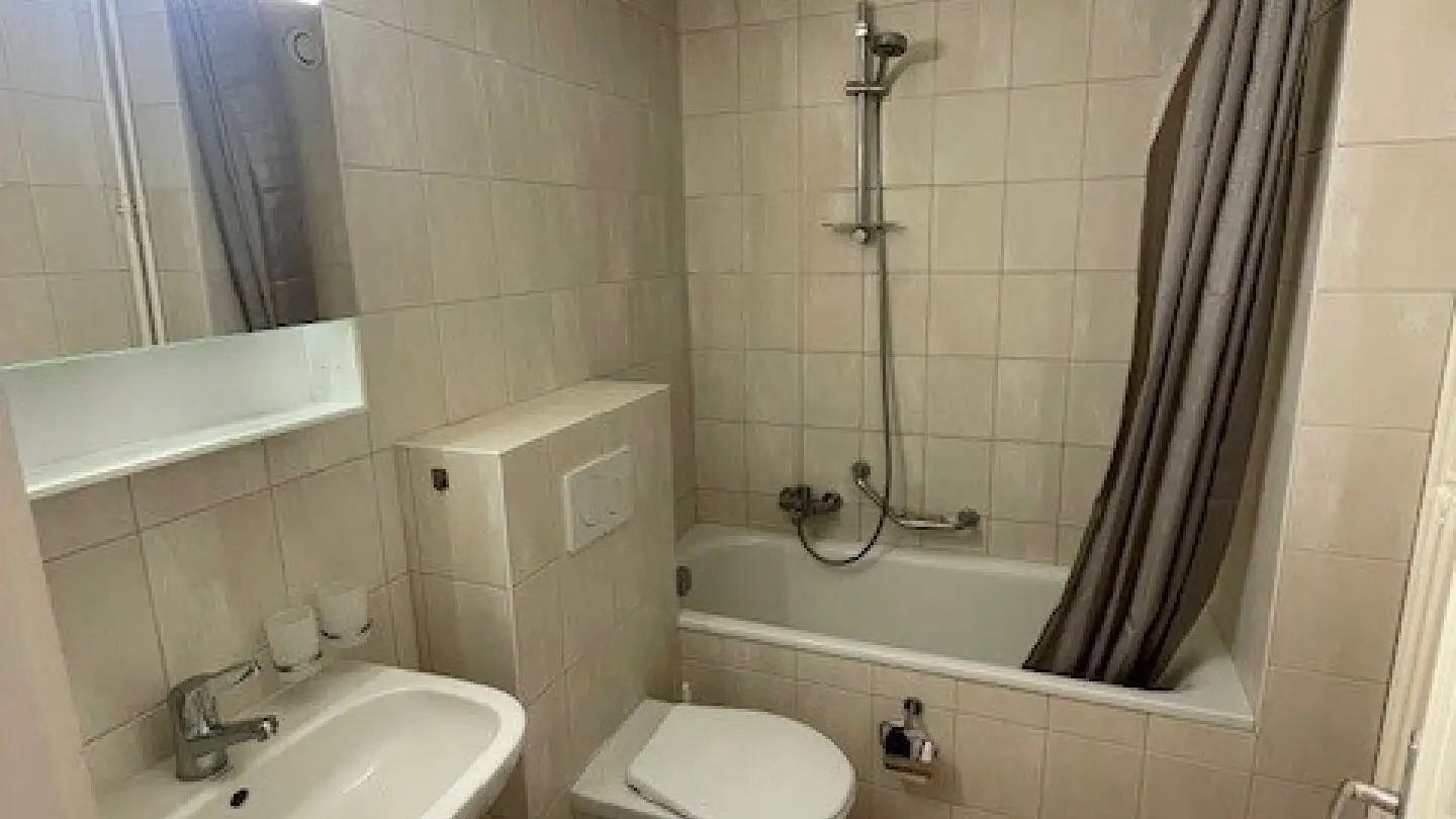 Appartement à louer - Rue Des Petites-Roches 3, 1400 Yverdon-les-Bains - Photo 4