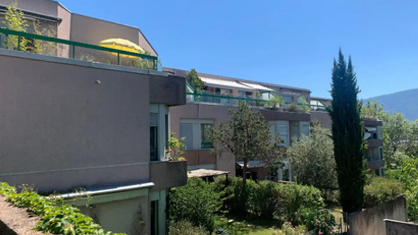 Place de parking extérieure à louer - Chemin Des Vignes 15, 1213 Petit-Lancy - Photo 4