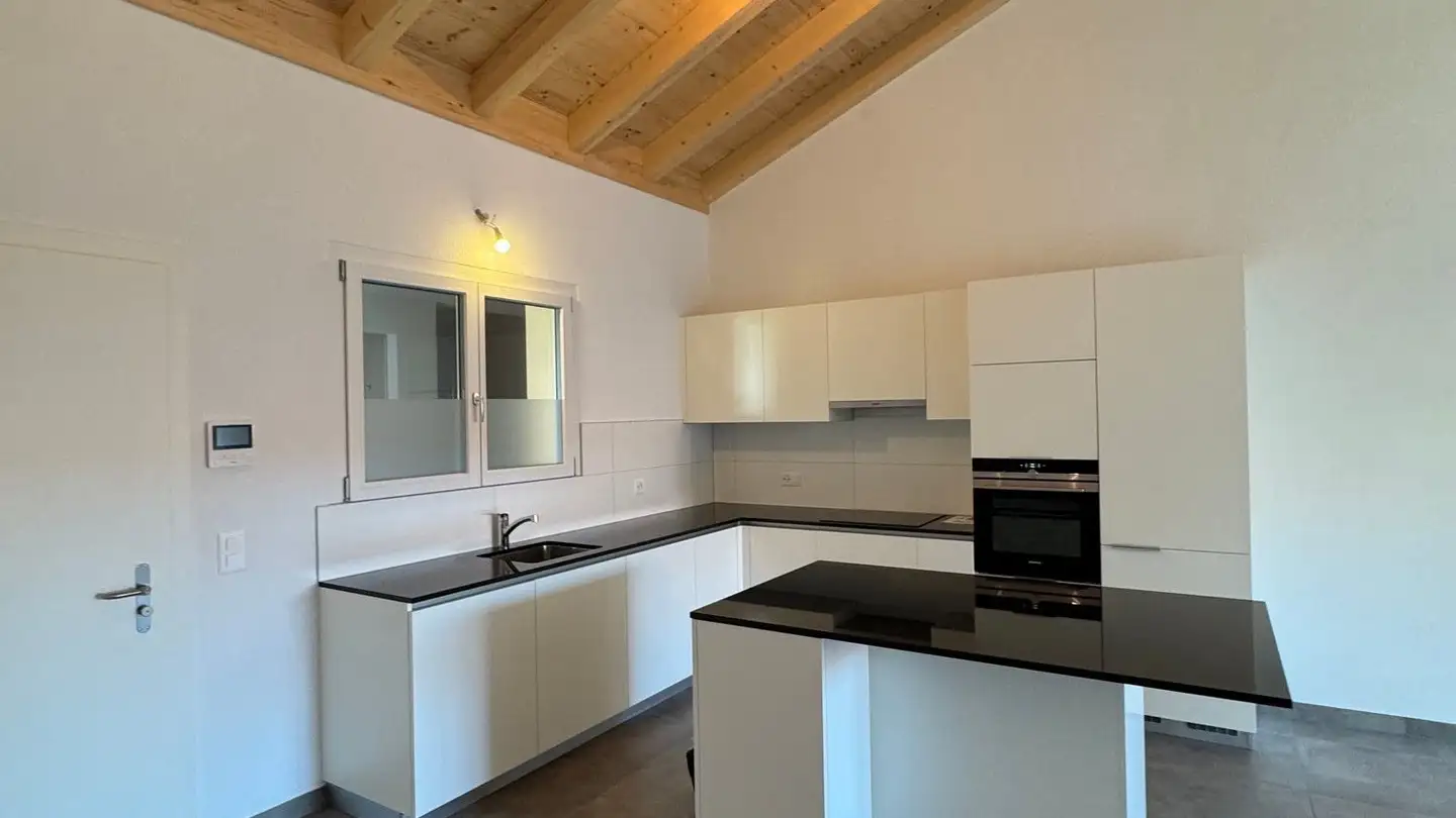 Attic flat for rent - Route Du Zible 8, 1634 La Roche FR