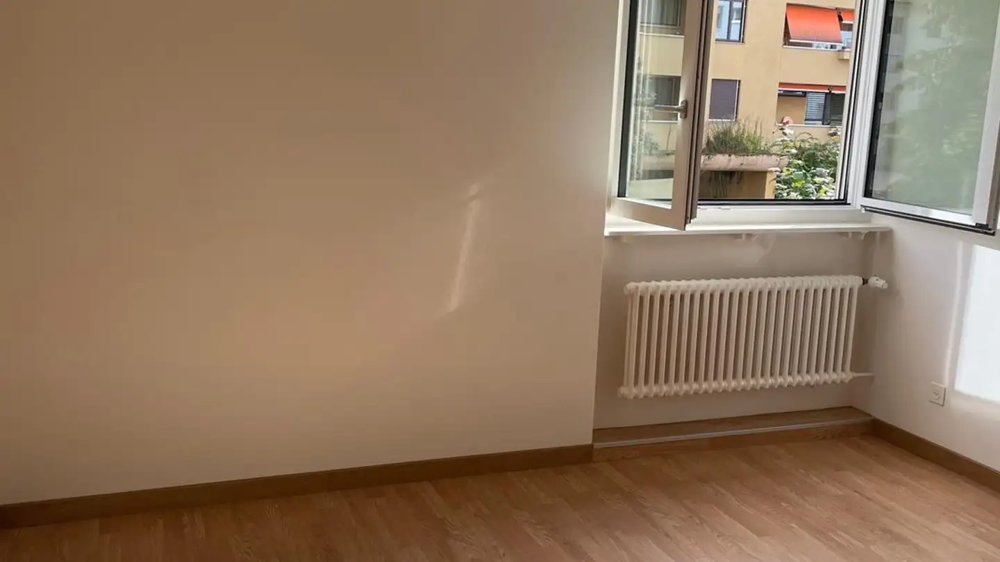 Chambre à louer - 8302 Kloten