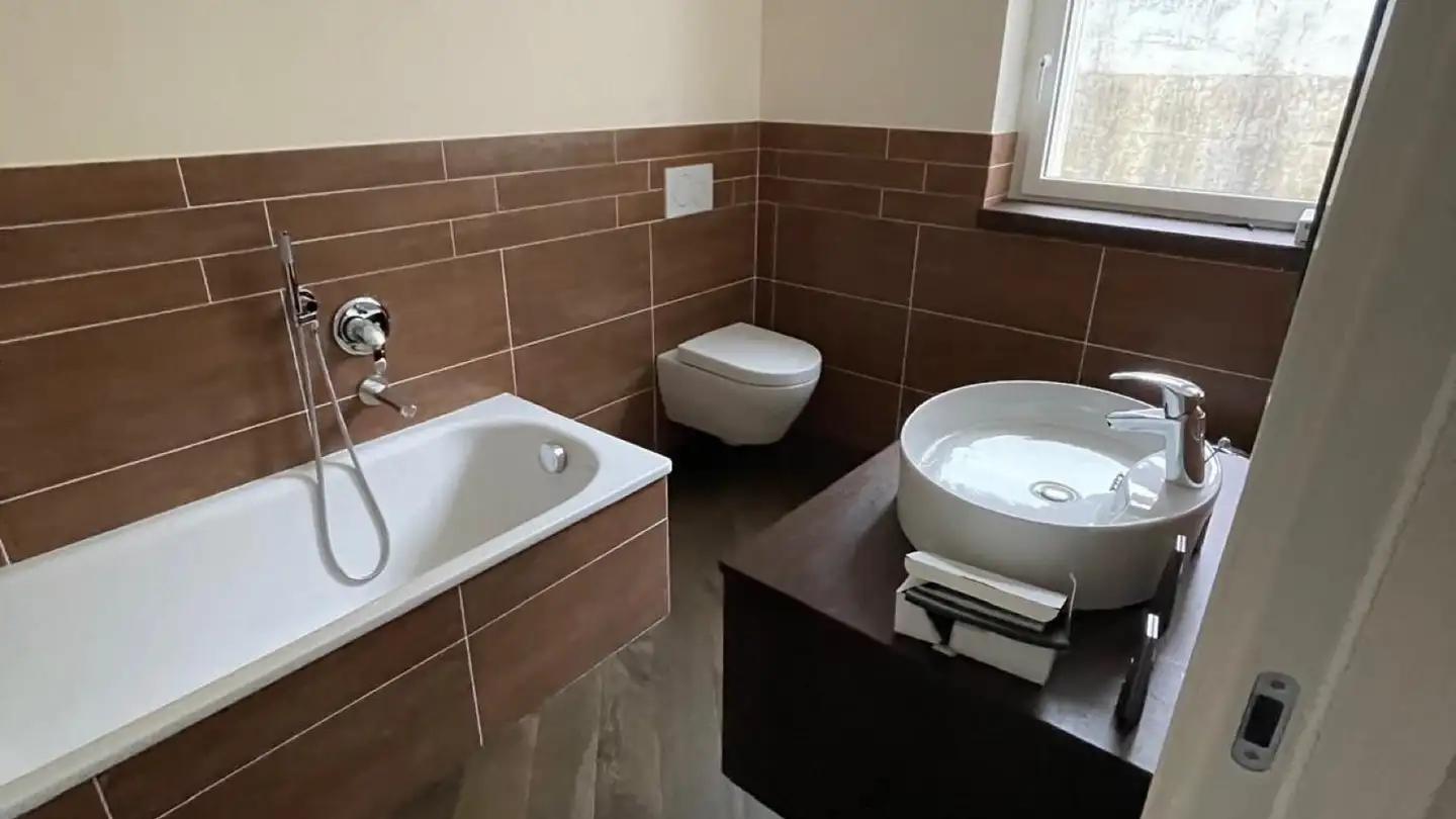 Maison individuelle à louer - 6864 Arzo - Photo 4