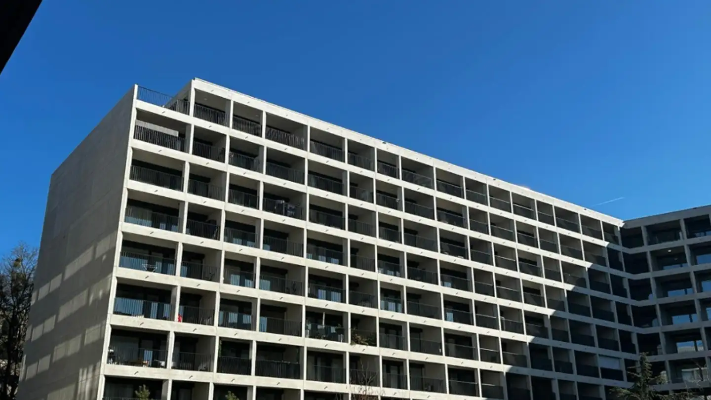 Parcheggio interno per moto in affitto - Square Aimée-RAPIN 10, 1202 Genève