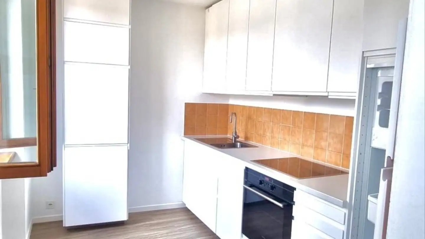 Appartement à louer - Via Stazione, 6828 Balerna