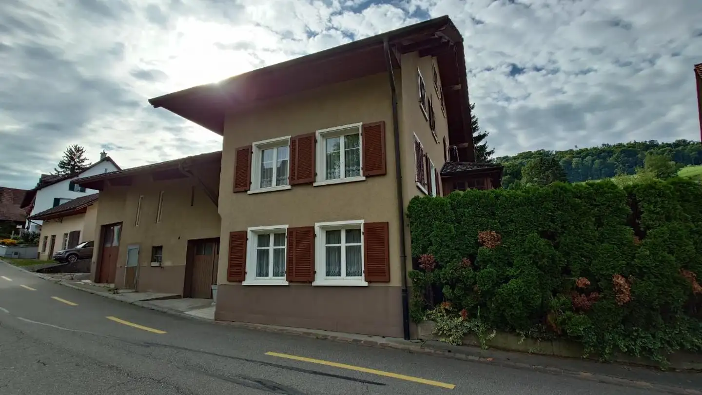 Edificio residenziale in vendita - Hauptstrasse 13, 4465 Hemmiken - Photo 2