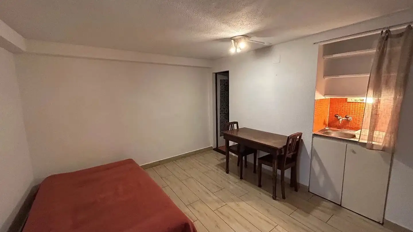 Appartement à louer - La Ruelle 5, 1822 Chernex - Photo 2