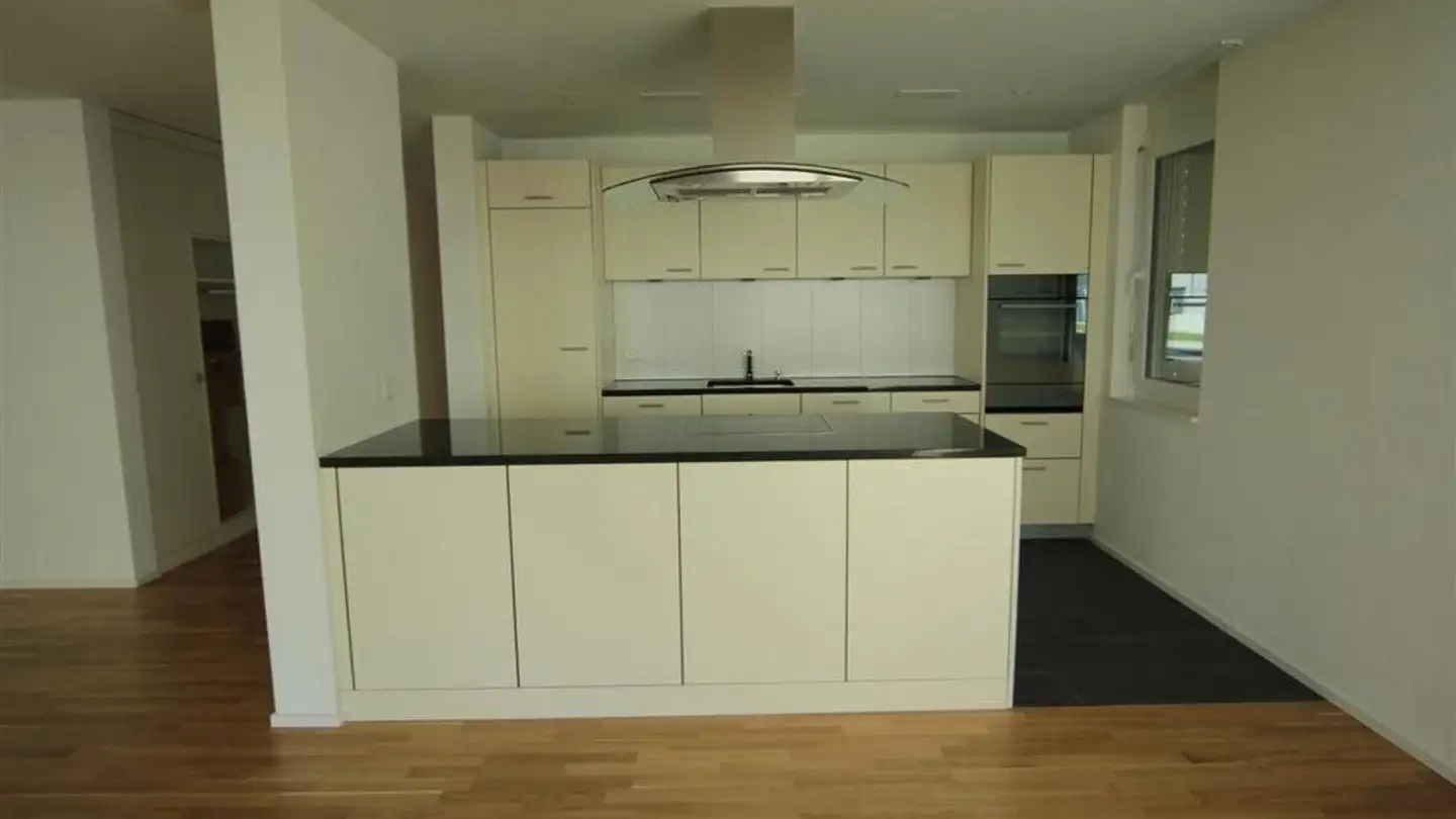 Wohnung mieten - Gostenstrasse 1, 8882 Unterterzen - Foto 2