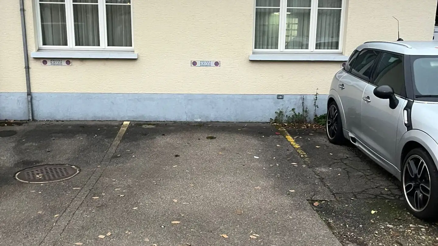 Parcheggio esterno in affitto - Kalchengasse, 8302 Kloten - Foto 2