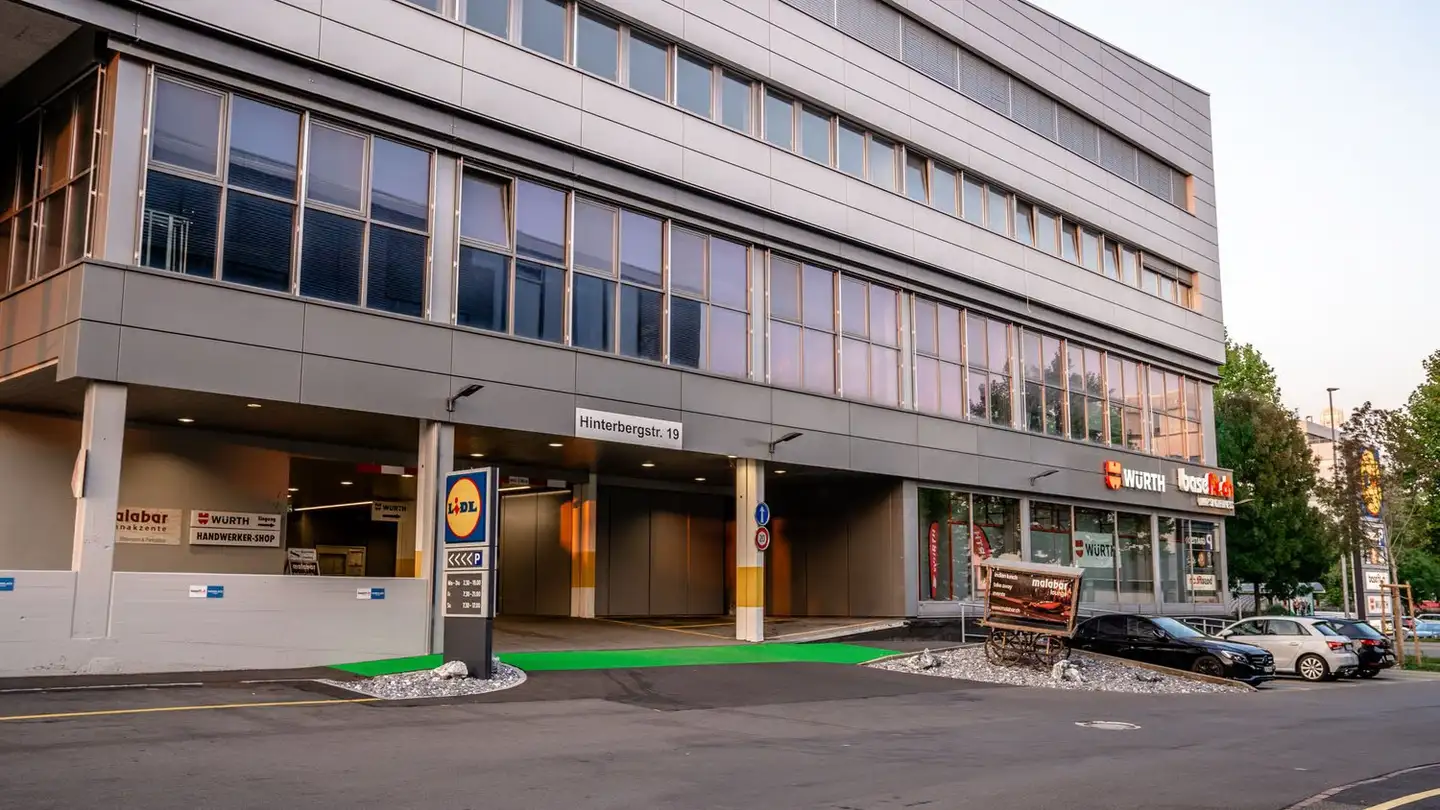 Grande magazzino in affitto - Hinterbergstrasse 21, 6330 Cham