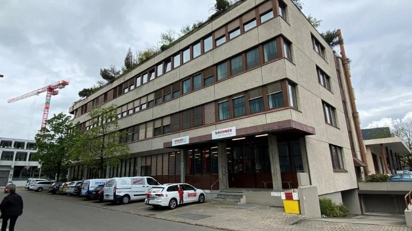 Place de parking extérieure à louer - Sägereistrasse 24, 8152 Glattbrugg - Photo 3