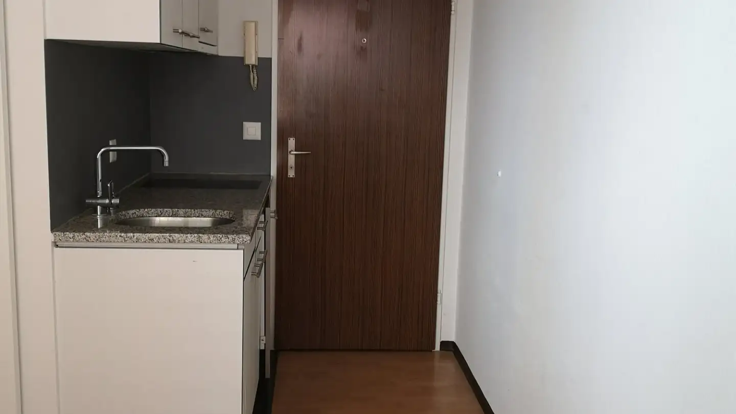 Wohnung mieten - Rue D'aarberg / Aarbergstrasse 123, 2502 Biel/Bienne - Foto 2