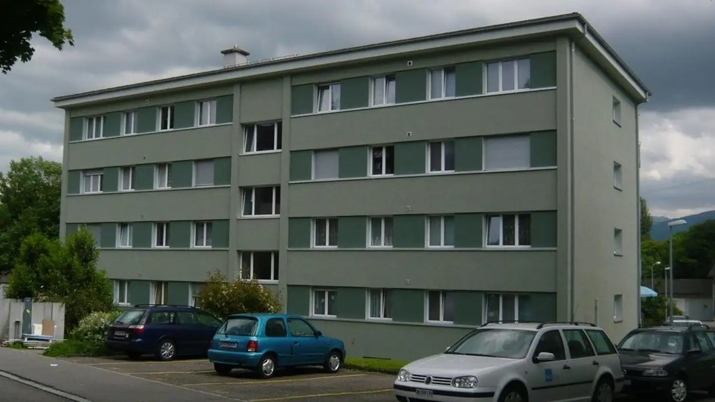 Parcheggio esterno in affitto - Obere Mattstrasse 14, 8713 Uerikon