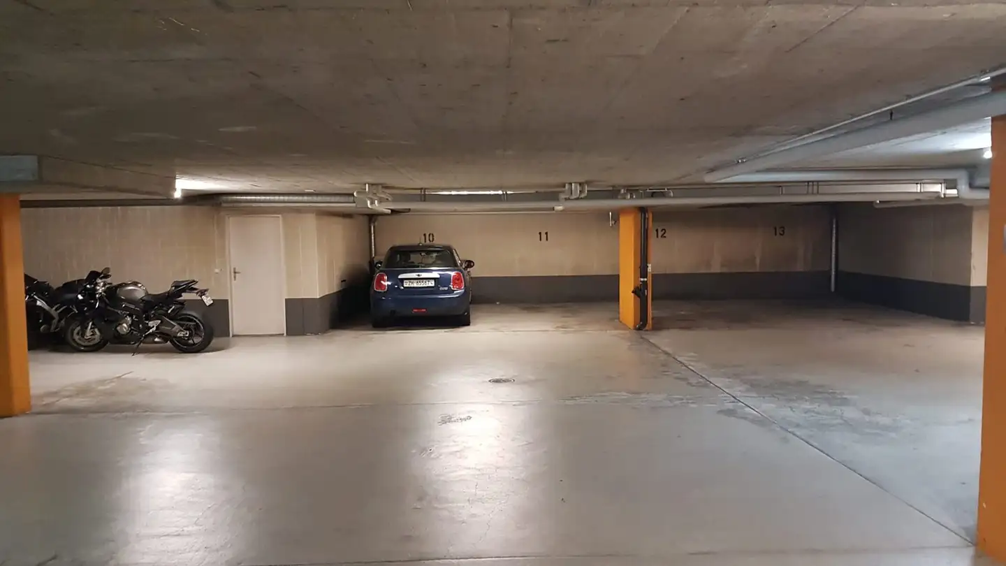 Einzelgarage mieten - In Der Breiti 2, 8047 Zürich