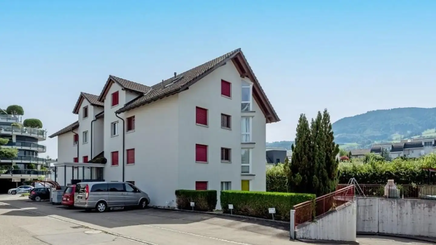 Outdoor parking space for rent - Postwäldli 1, 8807 Freienbach
