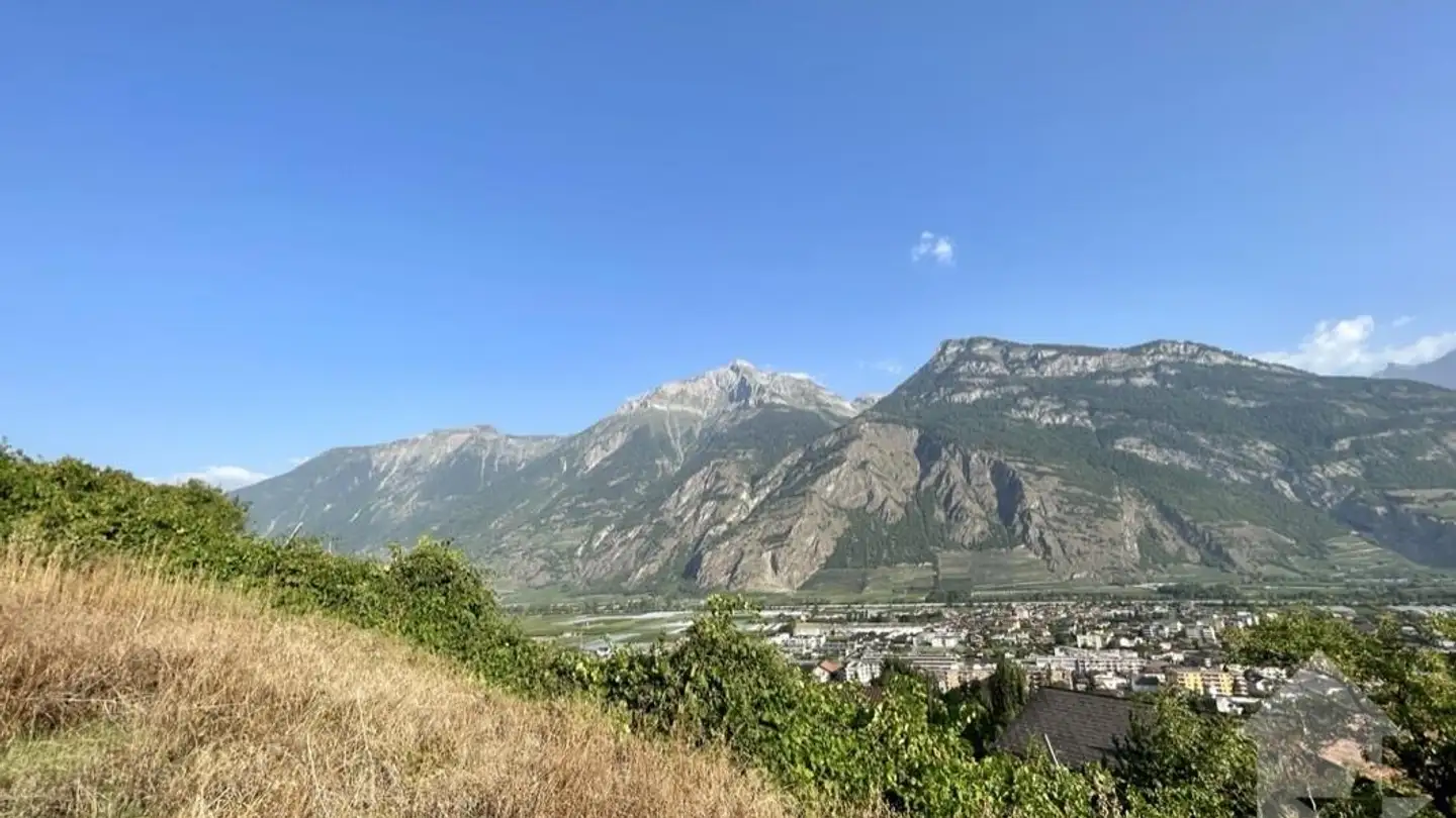 Residential building for sale - 1907 Saxon - Photo 4