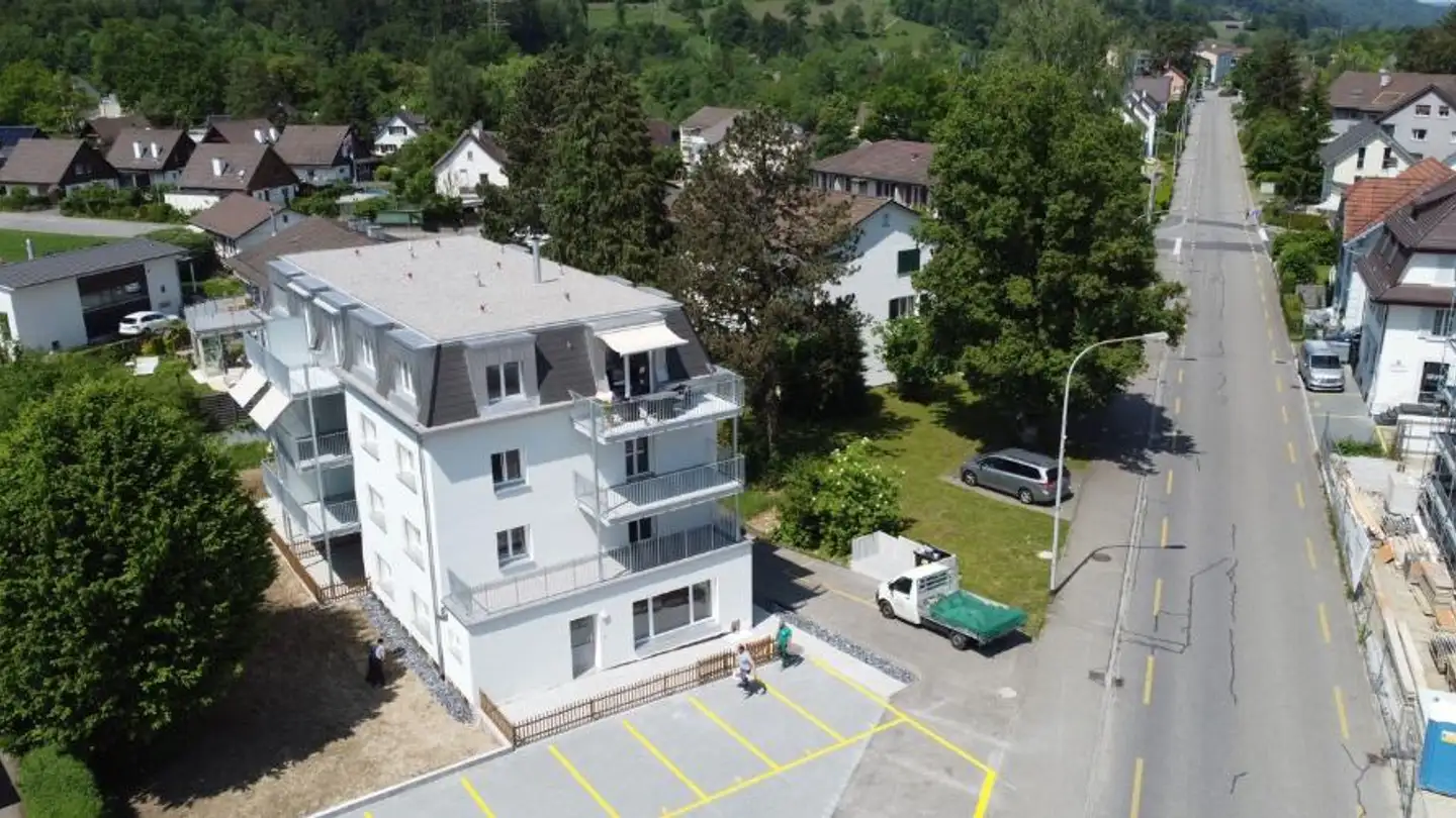 Place de parking extérieure à louer - Rheinstrasse 23, 8424 Embrach