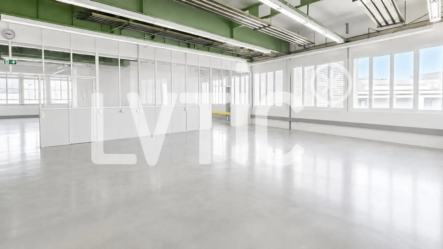Workshop for rent - 1305 Penthalaz