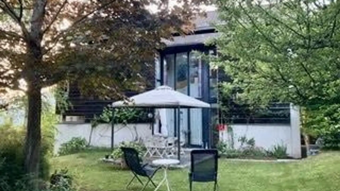 Single house for sale - 6760 Rossura