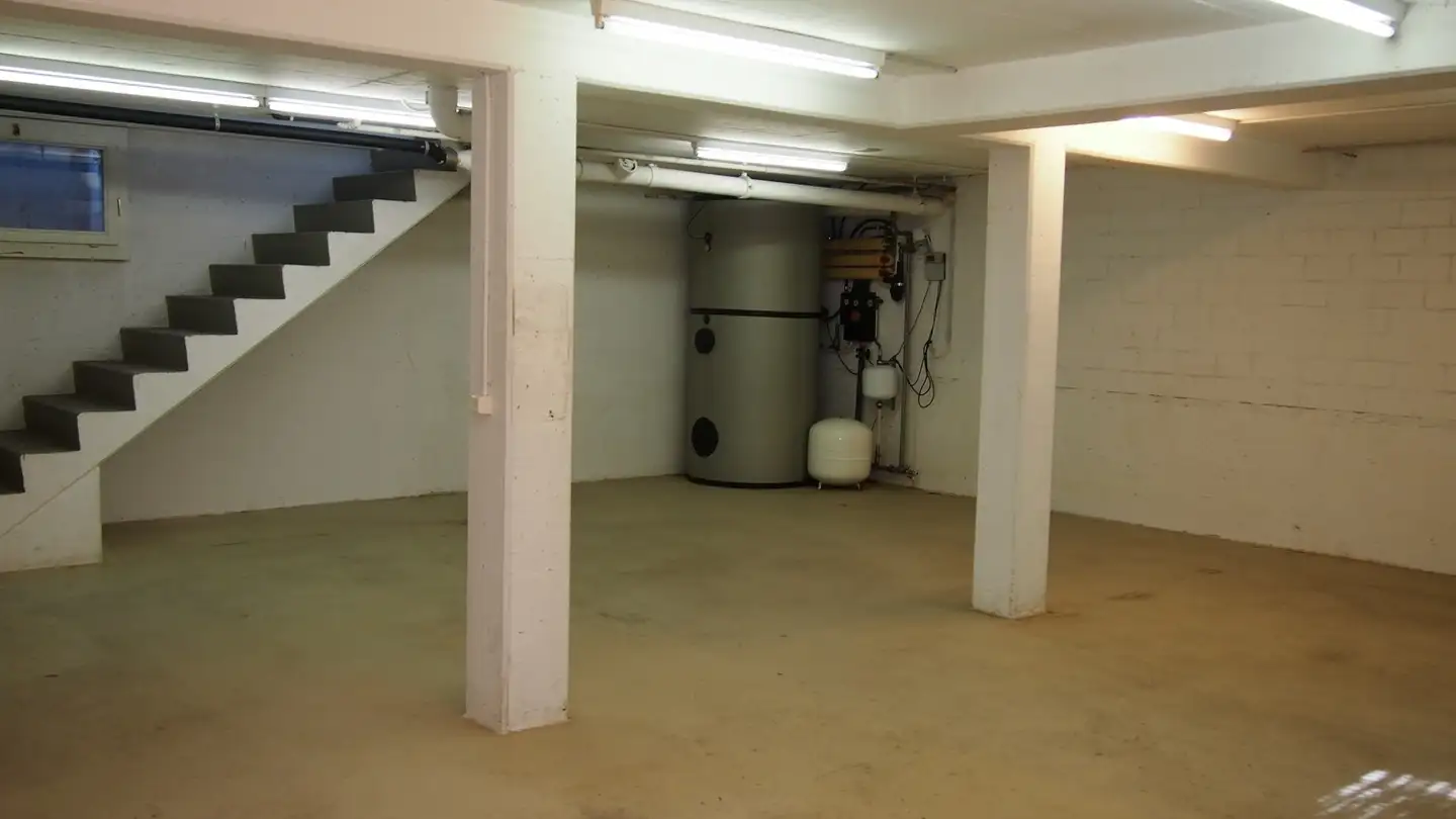 Gewerbe mieten - Zelgstrasse 15, 3661 Uetendorf - Foto 3