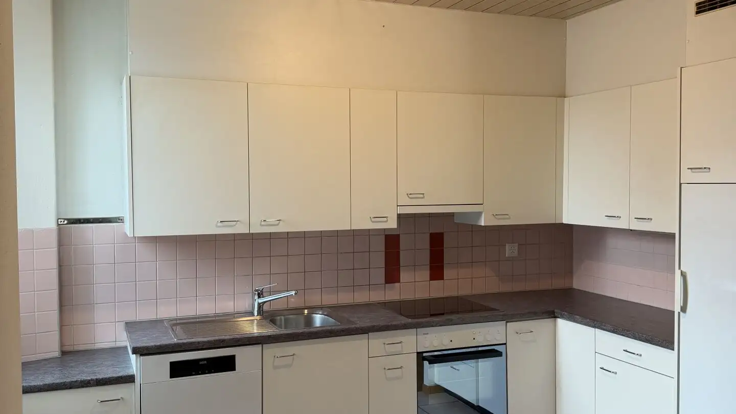 Apartment for rent - 2400 Le Locle - Photo 2
