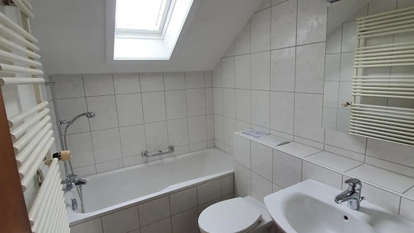Wohnung mieten - Rosenbergstrasse 24, 8212 Neuhausen am Rheinfall - Foto 3