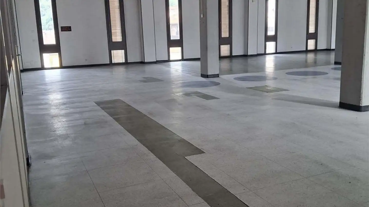 Spazio ufficio in affitto - Via Claudio Pellandini 2, 6500 Bellinzona - Photo 2